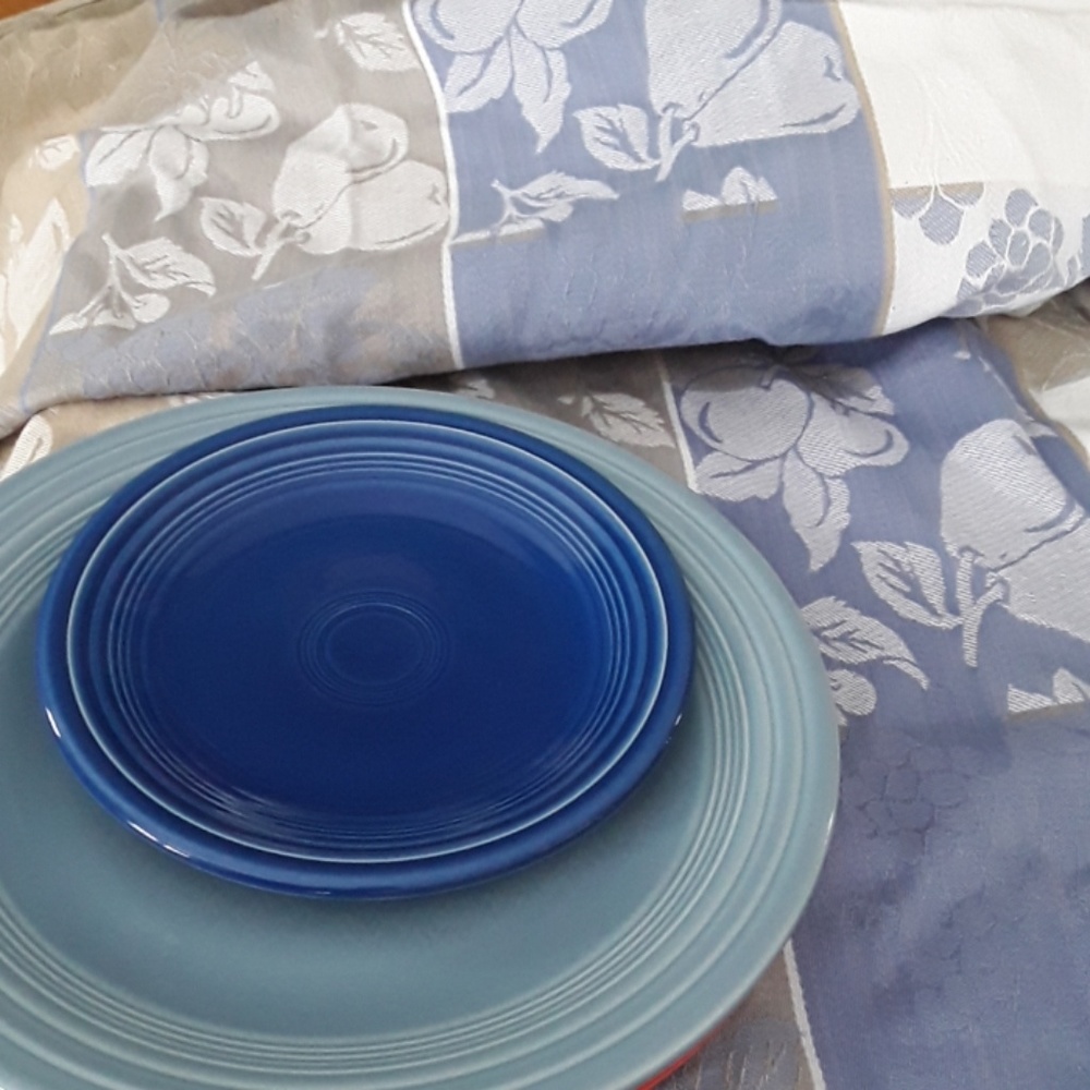 FRUITS TABLECLOTH BLUE Taupe PRINT EC